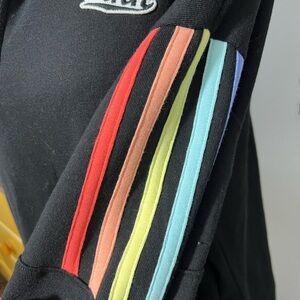 Medium VS Pink Half Zip Sweatshirt